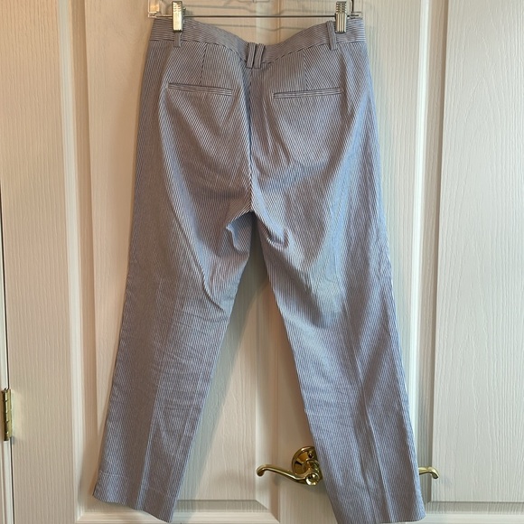 Ann Taylor Seersucker Work Pants in Size 2 - Picture 5 of 5